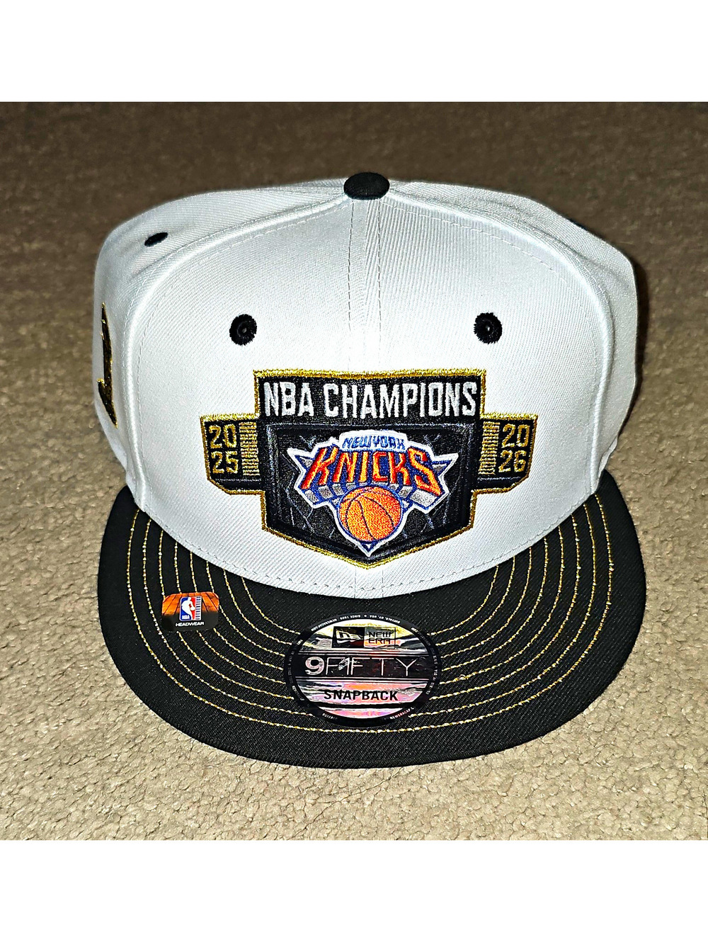 New Era 9FIFTY Snapback New York Knicks NBA Champions Patch Hat One Size